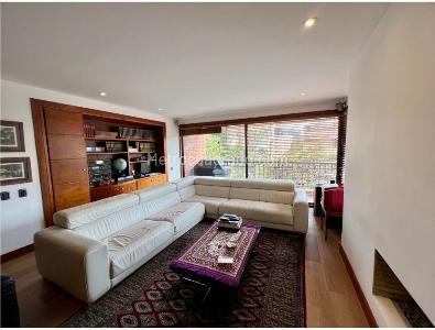 Apartamento en venta en Las Rosales, Bogotá · foto 12 de 17