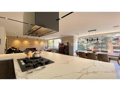 Apartamento de 3 alcobas en venta en La Cabrera, Bogotá, 241 m² · foto 11 de 20
