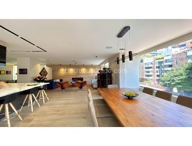 Apartamento de 3 alcobas en venta en La Cabrera, Bogotá, 241 m² · foto 18 de 20