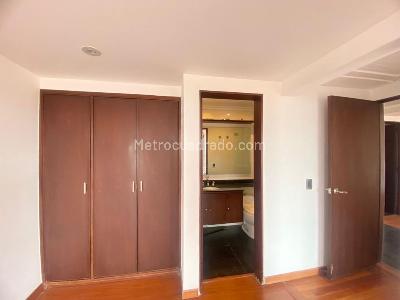 Apartamento en venta en Chapinero Alto, Bogotá · foto 13 de 17