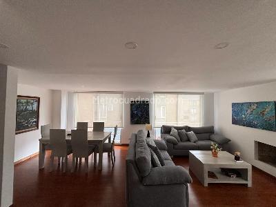 Apartamento de 3 alcobas en venta en Chico, Bogotá, 120 m² · foto 4 de 18
