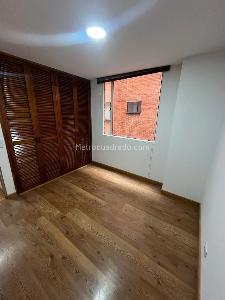 Apartamento en venta en Cedritos, Bogotá · foto 4 de 13