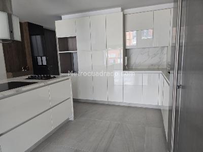 Apartamento en venta en Usaquen, Bogotá · foto 4 de 18