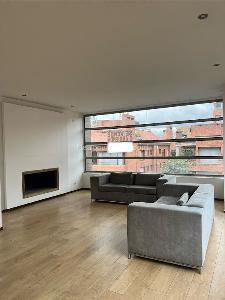 Apartamento de 3 alcobas en venta en Chico Reservado, Bogotá, 209 m² · foto 10 de 10