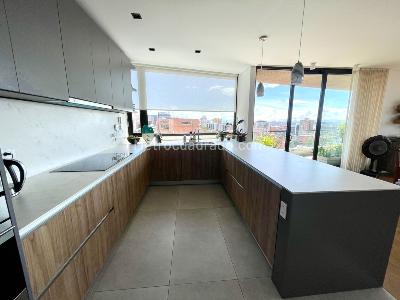Apartamento de 4 alcobas en venta en La Cabrera, Bogotá, 290 m² · foto 15 de 20
