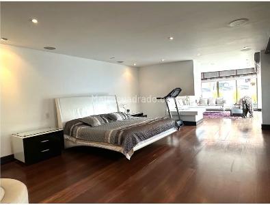 Apartamento de 4 alcobas en venta en Chico Reservado, Bogotá, 248 m² · foto 16 de 20