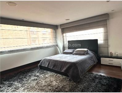 Apartamento de 4 alcobas en venta en Chico Reservado, Bogotá, 248 m² · foto 4 de 20