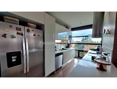 Apartamento en venta en Las Rosales, Bogotá · foto 11 de 16