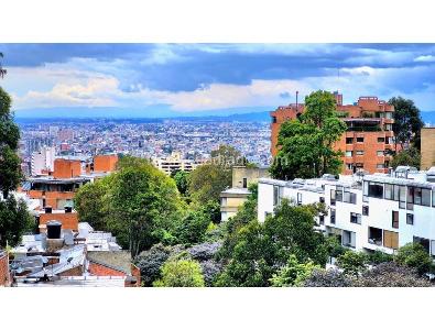 Apartamento en venta en Las Rosales, Bogotá · foto 2 de 16