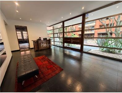 Apartamento en venta en Chico, Bogotá · foto 4 de 13