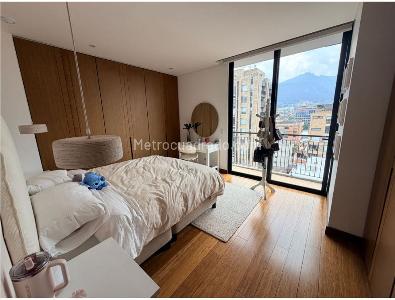 Apartamento de 2 alcobas en venta en Parque Del Virrey, Bogotá, 350 m² · foto 3 de 20