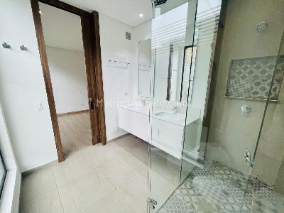 Apartamento en arriendo en Parque El Chico, Bogotá · foto 3 de 16