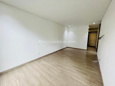 Apartamento en arriendo en Parque El Chico, Bogotá · foto 5 de 16
