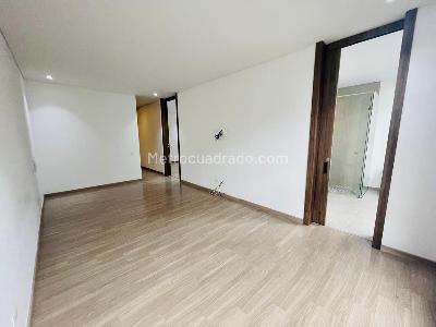 Apartamento en arriendo en Parque El Chico, Bogotá · foto 6 de 16