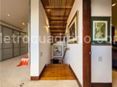 Apartamento en venta en Chico El Refugio, Bogotá · foto 13 de 17