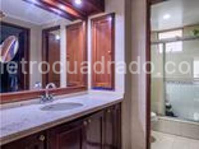 Apartamento en venta en Chico Norte, Bogotá · foto 3 de 12