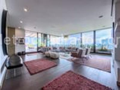 Apartamento de 3 alcobas en venta en Chico Norte, Bogotá, 428 m² · foto 5 de 19