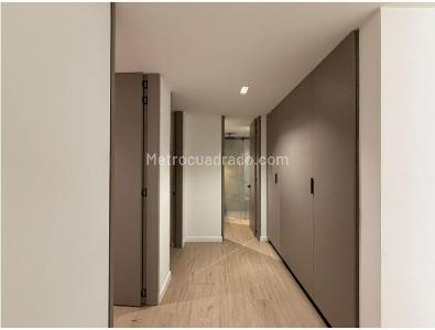 Apartamento de 3 alcobas en arriendo en Niza, Bogotá, 194 m² · foto 11 de 15