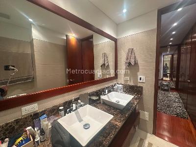 Apartamento en venta en Quintas De Santa Barbara, Bogotá · foto 10 de 18