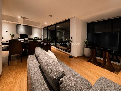 Apartamento de 3 alcobas en arriendo en Chico Cabrera, Bogotá, 280 m² · foto 5 de 8