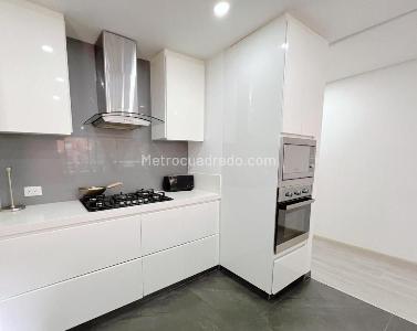 Apartamento en venta en Altos De Bella Suiza, Bogotá · foto 6 de 19