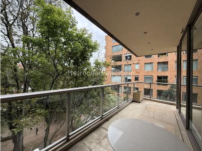 Apartamento de 3 alcobas en venta en La Cabrera, Bogotá, 330 m² · foto 5 de 13