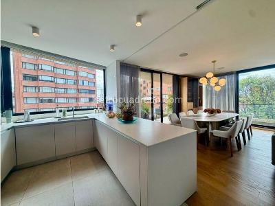 Apartamento de 3 alcobas en venta en La Cabrera, Bogotá, 248 m² · foto 12 de 12