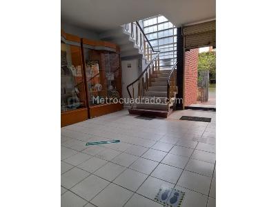 Casa de 5 alcobas en venta en Chapinero, Bogotá, 659 m² · foto 10 de 17