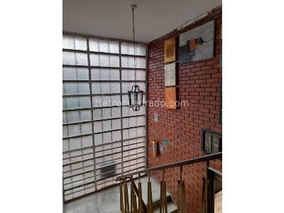 Casa de 5 alcobas en venta en Chapinero, Bogotá, 659 m² · foto 7 de 17