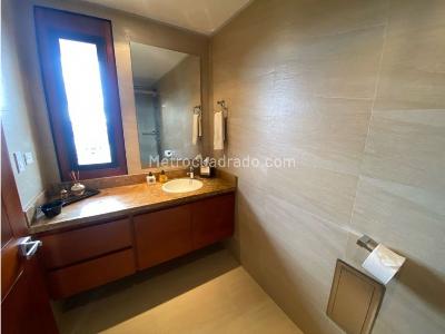 Casa de 4 alcobas en venta en Cerros Orientales, Bogotá, 425 m² · foto 10 de 20