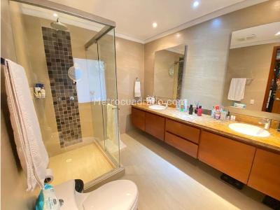 Casa de 4 alcobas en venta en Cerros Orientales, Bogotá, 425 m² · foto 17 de 20