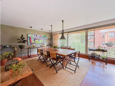 Apartamento de 2 alcobas en venta en Chico, Bogotá, 285 m² · foto 6 de 20