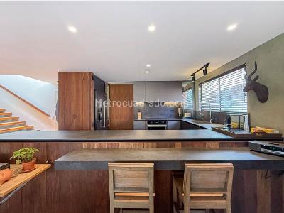 Apartamento de 2 alcobas en venta en Chico, Bogotá, 285 m² · foto 8 de 20