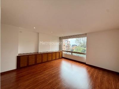 Apartamento en venta en Los Rosales, Bogotá · foto 13 de 18