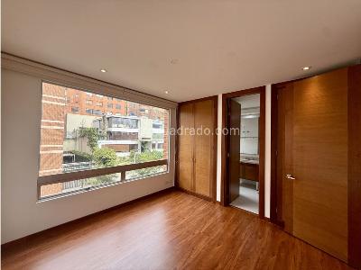 Apartamento en venta en Los Rosales, Bogotá · foto 17 de 18