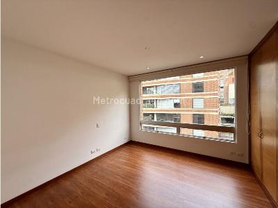 Apartamento en venta en Los Rosales, Bogotá · foto 18 de 18