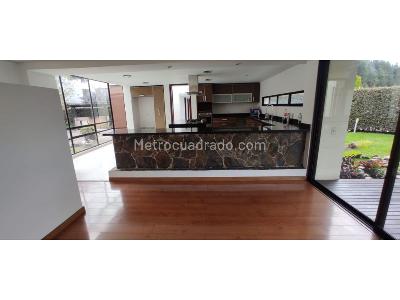 Casa de 3 alcobas en venta en Guaymaral, Bogotá, 500 m² · foto 3 de 20