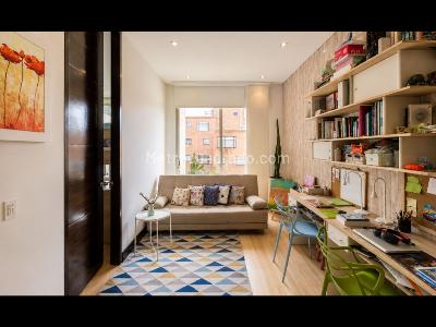 Apartamento de 2 alcobas en venta en Los Rosales, Bogotá, 180 m² · foto 11 de 18