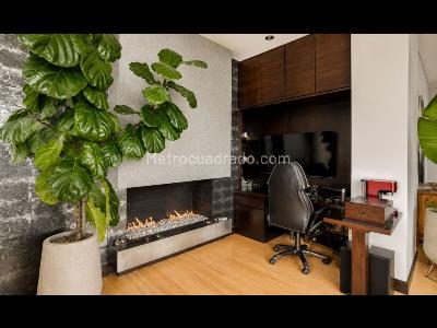 Apartamento de 2 alcobas en venta en Los Rosales, Bogotá, 180 m² · foto 5 de 18