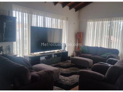 Casa en venta en Calahorra, Cajicá · foto 2 de 20