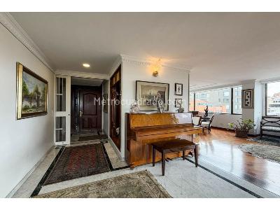 Apartamento en venta en El Nogal, Bogotá · foto 6 de 17