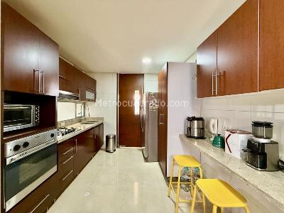 Apartamento en venta en Los Rosales, Bogotá · foto 9 de 20