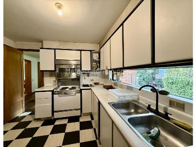 Apartamento de 3 alcobas en venta en Los Rosales, Bogotá, 246 m² · foto 10 de 18
