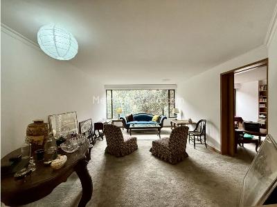 Apartamento de 3 alcobas en venta en Los Rosales, Bogotá, 246 m² · foto 6 de 18