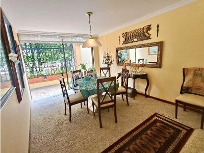 Casa en venta en Usaquen, Bogotá · foto 3 de 20