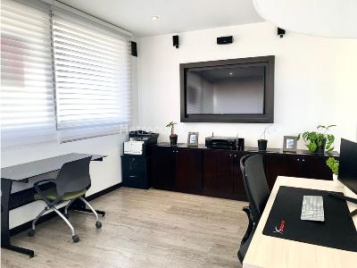 Apartamento de 3 alcobas en venta en El Virrey, Bogotá, 204 m² · foto 9 de 20