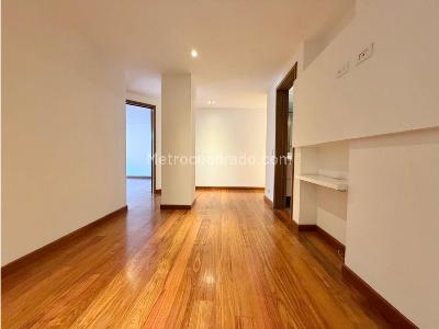 Apartamento en venta en Los Rosales, Bogotá · foto 11 de 17