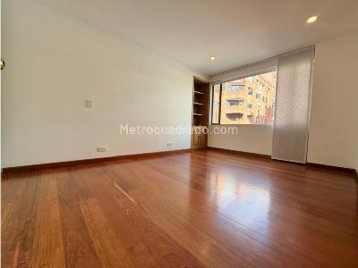 Apartamento en venta en Los Rosales, Bogotá · foto 12 de 17