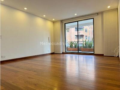 Apartamento en venta en Los Rosales, Bogotá · foto 8 de 17
