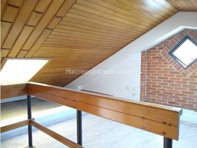 Apartamento de 4 alcobas en venta en Santa Barbara, Bogotá, 250 m² · foto 13 de 20